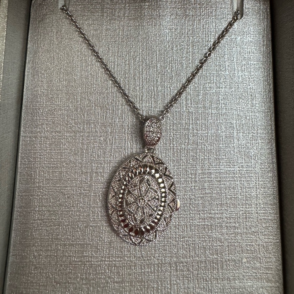 ✨NEW 925 Sterling Silver Oval Locket Necklace Detachable Enhancer Pendant/Zales